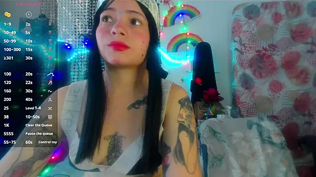 Mitsuha gate online show from 11/04/25, 01:37