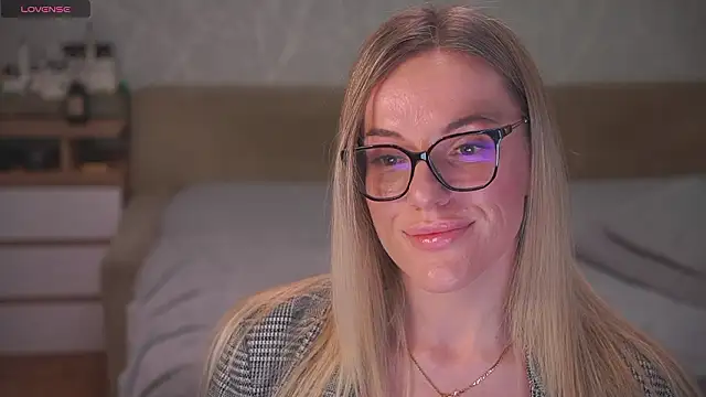 Vanille Mystery online show from 03/25/26, 10:19