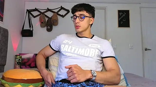 LatinReall online show from 01/14/26, 09:07