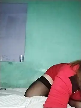 Snapshot of Viktoriia27 chatting on 09/23/25, 05:20 Viktoriia27 online show from 09/23/25, 05:20