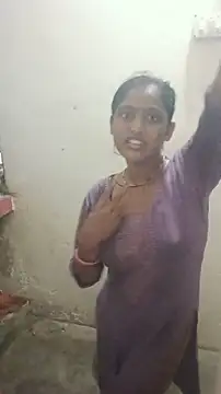 Guriya0076 online show from 06/03/26, 12:39