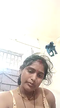 Guriya0076 online show from 05/15/26, 12:03