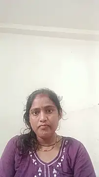 Guriya0076 online show from 06/18/26, 12:42
