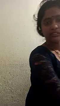 Guriya0076 online show from 04/12/26, 12:36