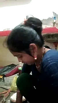 Guriya0076 online show from 02/28/26, 03:00