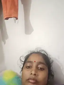 Guriya0076 online show from 07/11/26, 04:29
