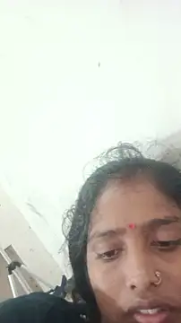 Guriya0076 online show from 05/27/26, 11:23
