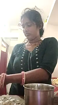 Guriya0076 online show from 05/18/26, 02:55