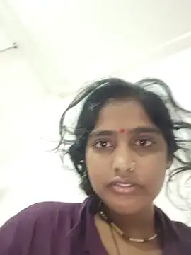 Guriya0076 online show from 07/08/26, 12:03