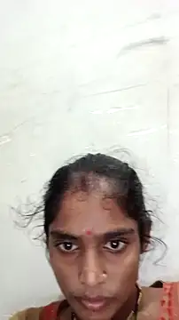 Snapshot of Guriya0076 chatting on 09/13/25, 04:07 Guriya0076 online show from 09/13/25, 04:07