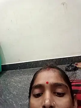 Snapshot of Guriya0076 chatting on 09/10/25, 06:23 Guriya0076 online show from 09/10/25, 06:23