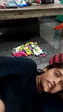 Snapshot of Guriya0076 chatting on 09/15/25, 11:05 Guriya0076 online show from 09/15/25, 11:05