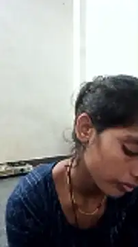 Snapshot of Guriya0076 chatting on 10/30/25, 10:35 Guriya0076 online show from 10/30/25, 10:35