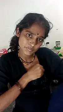 Snapshot of Guriya0076 chatting on 09/20/25, 05:34 Guriya0076 online show from 09/20/25, 05:34