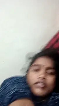 Snapshot of Guriya0076 chatting on 10/10/25, 11:22 Guriya0076 online show from 10/10/25, 11:22