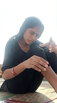 Guriya0076 online show from 11/08/25, 09:24