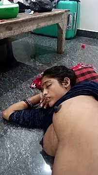 Snapshot of Guriya0076 chatting on 09/28/25, 05:47 Guriya0076 online show from 09/28/25, 05:47