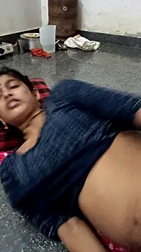 Snapshot of Guriya0076 chatting on 10/01/25, 10:46 Guriya0076 online show from 10/01/25, 10:46