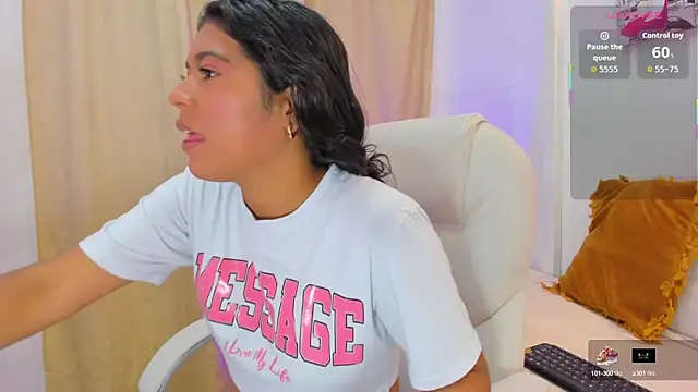 andrea sanchezz online show from 09/23/25, 11:50