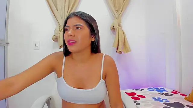 andrea sanchezz online show from 12/05/25, 08:06