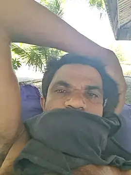 Snapshot of Desi_Horny_Boys chatting on 05/10/26, 09:57 Desi Horny Boys online show from 05/10/26, 09:57