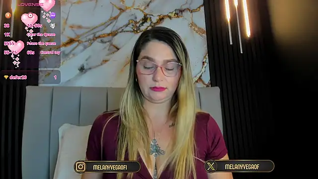 Snapshot of MelanyVegas chatting on 11/04/25, 09:24 MelanyVegas online show from 11/04/25, 09:24