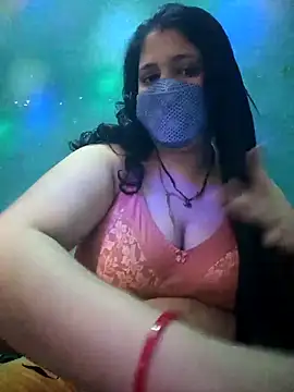 Snapshot of Kaja1919 chatting on 10/31/25, 06:04 Kaja1919 online show from 10/31/25, 06:04