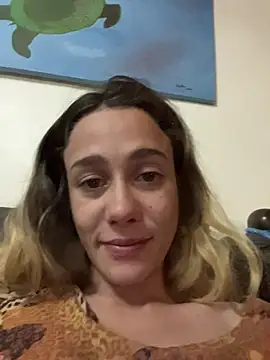 Snapshot of blond-96 chatting on 11/07/25, 02:38 blond-96 online show from 11/07/25, 02:38