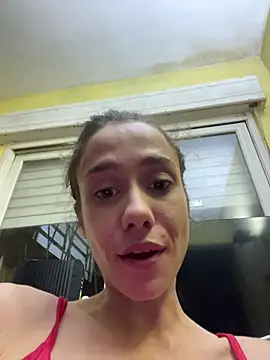 Snapshot of blond-96 chatting on 11/12/25, 07:45 blond-96 online show from 11/12/25, 07:45