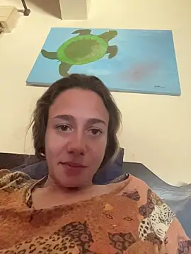 Snapshot of blond-96 chatting on 11/05/25, 08:23 blond-96 online show from 11/05/25, 08:23