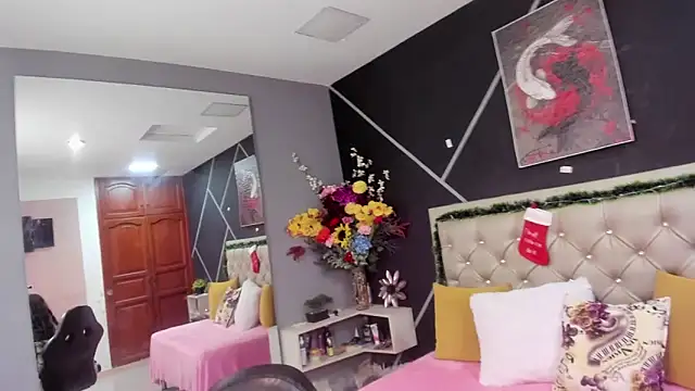 kris milff online show from 12/16/25, 08:02