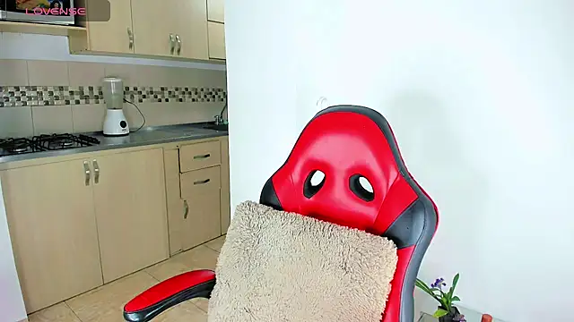 alexandra cute online show from 10/31/25, 06:43