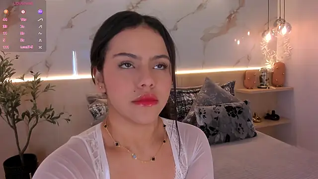 isabellasouza online show from 09/21/25, 11:48