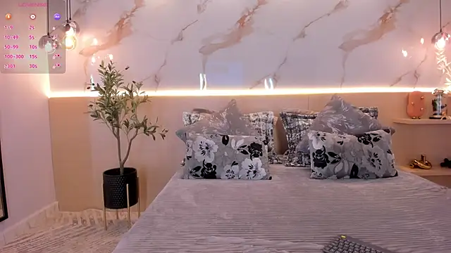 isabellasouza online show from 09/20/25, 11:37