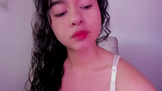 Arianna Jannes online show from 11/23/25, 05:01