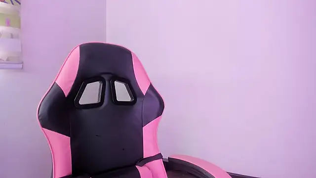 Arianna Jannes online show from 04/16/26, 06:19