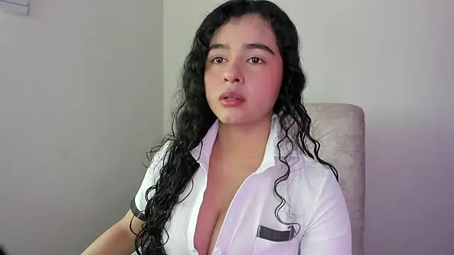 Arianna Jannes online show from 12/17/25, 05:29