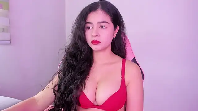 Arianna Jannes online show from 06/06/26, 07:41
