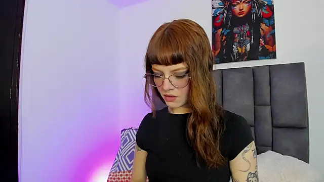 abby jones2 online show from 10/25/25, 04:22