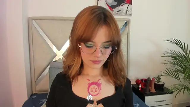 Snapshot of abby_jones2 chatting on 02/04/26, 03:01 abby jones2 online show from 02/04/26, 03:01