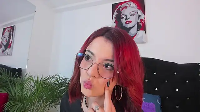 Snapshot of abby_jones2 chatting on 05/07/26, 11:52 abby jones2 online show from 05/07/26, 11:52