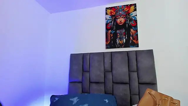 abby jones2 online show from 10/28/25, 03:29