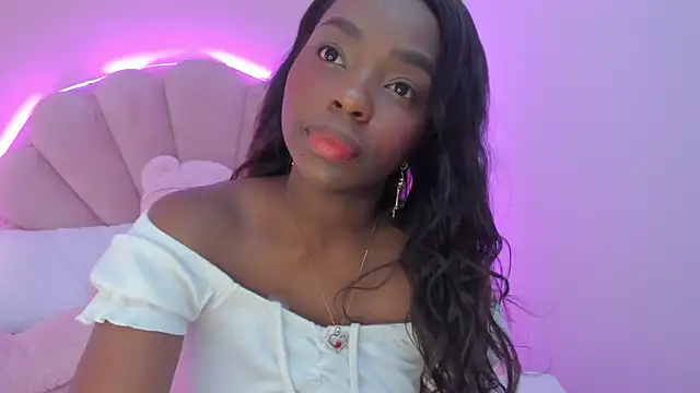 Melanyy Ebonny online show from 09/18/25, 03:42