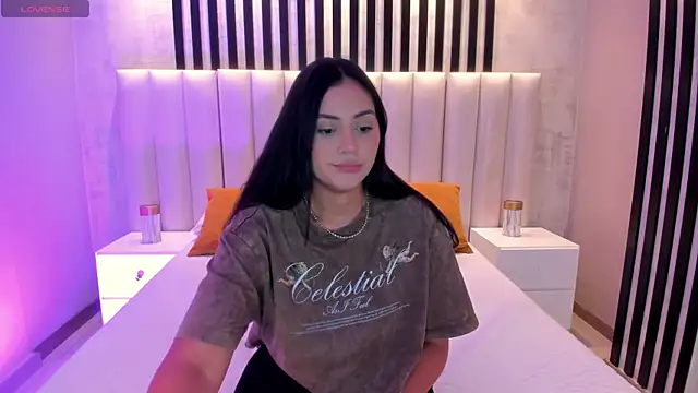 AmbarJames  online show from 02/11/26, 12:38