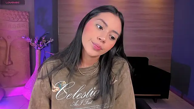 AmbarJames  online show from 10/21/25, 11:31