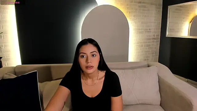 AmbarJames  online show from 05/03/26, 11:26