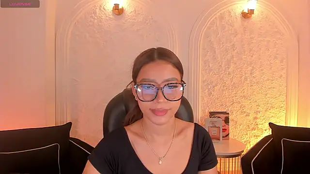 SophieHouston  online show from 07/16/26, 03:14