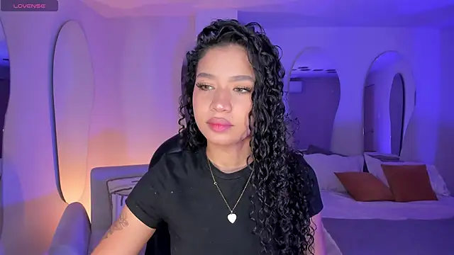 SophieHouston  online show from 10/26/25, 04:13