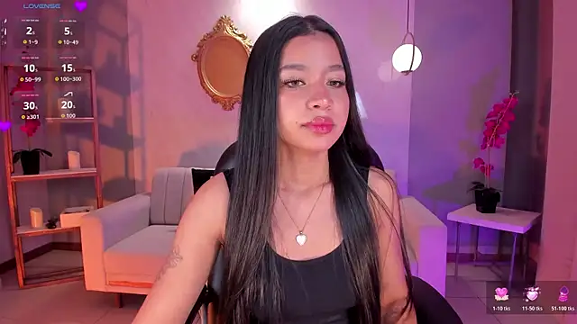 SophieHouston  online show from 11/09/25, 04:27