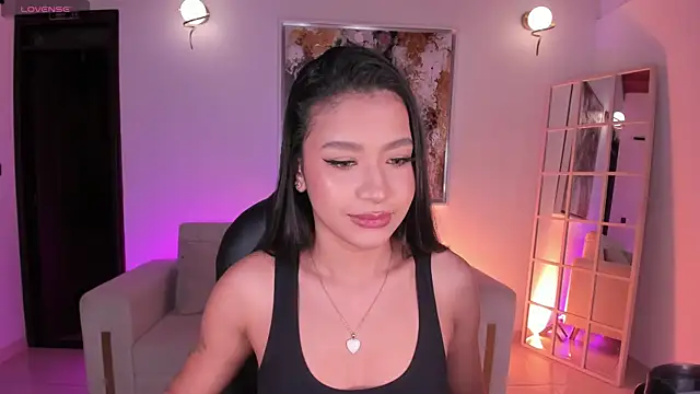 SophieHouston  online show from 01/08/26, 04:07